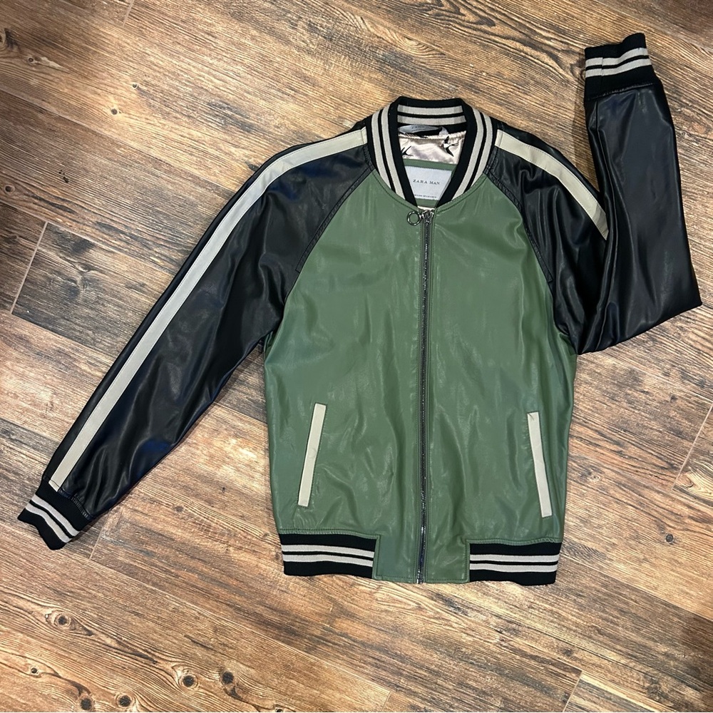ZARA Man Green & Black Faux Leather Bomber Jacket – Size M